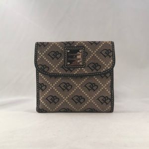 Dooney & Bourke Signature Continental Wallet(Used)